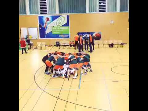 D3 SVK Karlsruhe - Einlaufen der BG Karlsruhe vs. Fraport Skyliners - YouTube