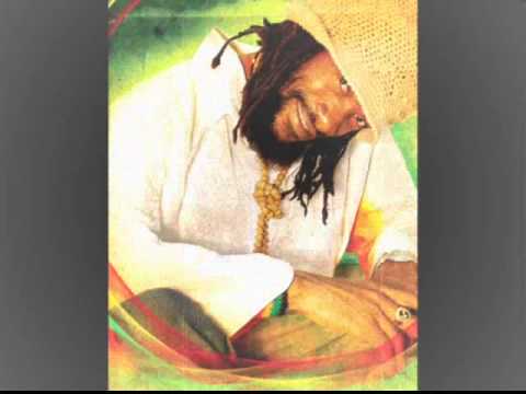 Junior Kelly - Jah Give Me Strength.