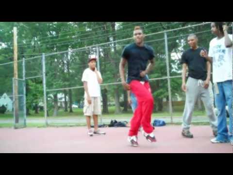 Sexy Walk Like A White Girl - DJ Lil C4 Featuring Ocean Boys [ NEW JERSEY CLUB ]