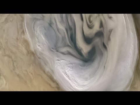 Shallow Lightning on Jupiter (NASA Visualization, feat. Music by Vangelis)