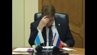 видео ДВОР НЕ УБИРАЮТ / Неманские вести