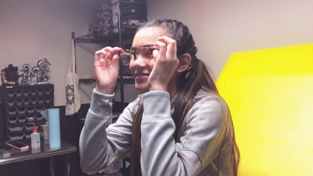 My daughter gets her nose pierced- Mad Tatter Kustoms