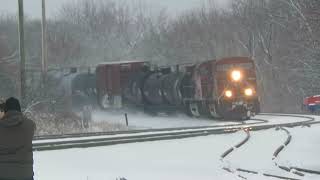 CP 8568 leads 473 at Spaulding Jct.