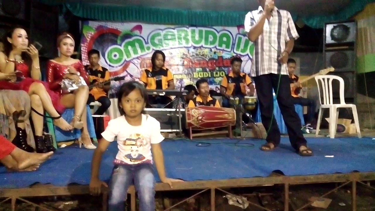 ORKES MELAYU GARUDA IJO - TABIR KEPALSUAN - YouTube ORKES MELAYU GARUDA IJO - TABIR KEPALSUAN - YouTube