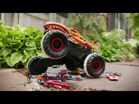 ⁣Mattel AD HOT WHEELS® Monster Trucks HWMT UNSTOPPABLE TIGER SHARK™ RC Vehicle