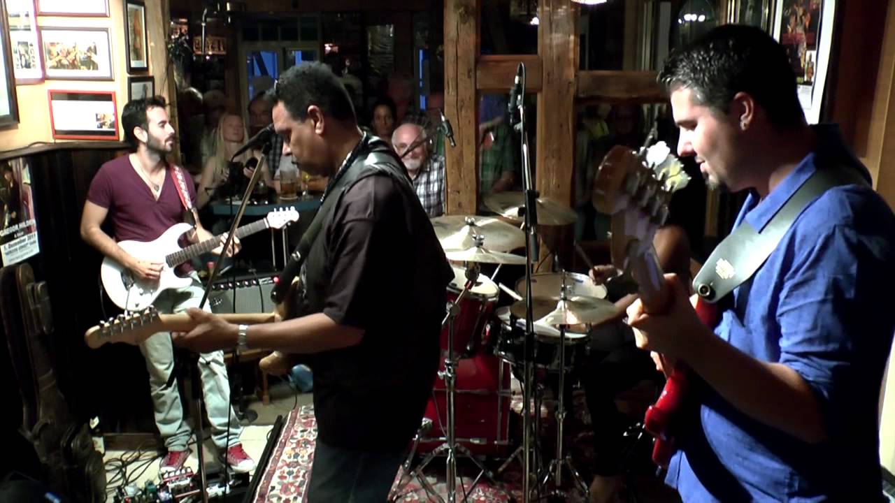 Tim Mitchell Band - Ain't No Love In The Heart Of The City