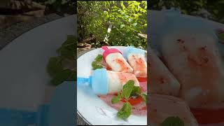 Vanilla & strawberry Popsicle?? popsicle sweet tasty food trending shorts subscribe