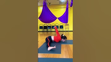 Full split yoga workout/Cách thực hiện động tác yoga xoạc chân yoga split chuẩn #shorts #split