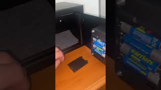 How too change a password on a Yale safe