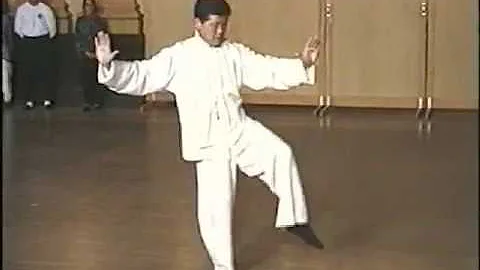 Matre Kai Ying Tung - Tai Chi Chuan - Forme lente