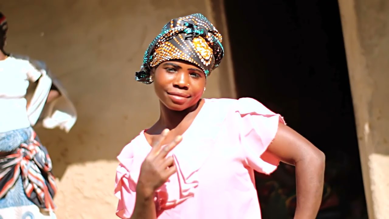 Grande Arunny ---- Mecutane ---- By XPS Music oficial HD 