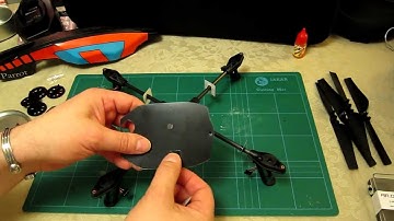 Parrot AR Drone - Central Cross - Unboxing - What is in the bag - Part Number PF070036