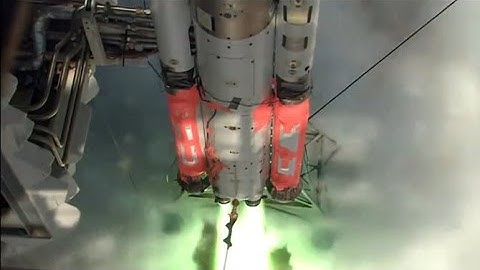 NASA Tests Model of Powerful New Rocket