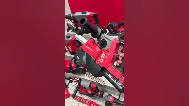 M18 SDS plus with the dust extractor #electrican #tools #milwaukeepipeline #milwaukeetools