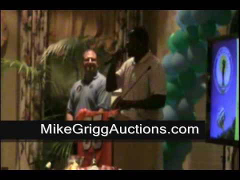 NFL Star Joey Porter Auctions Jersey with Mike Gri...