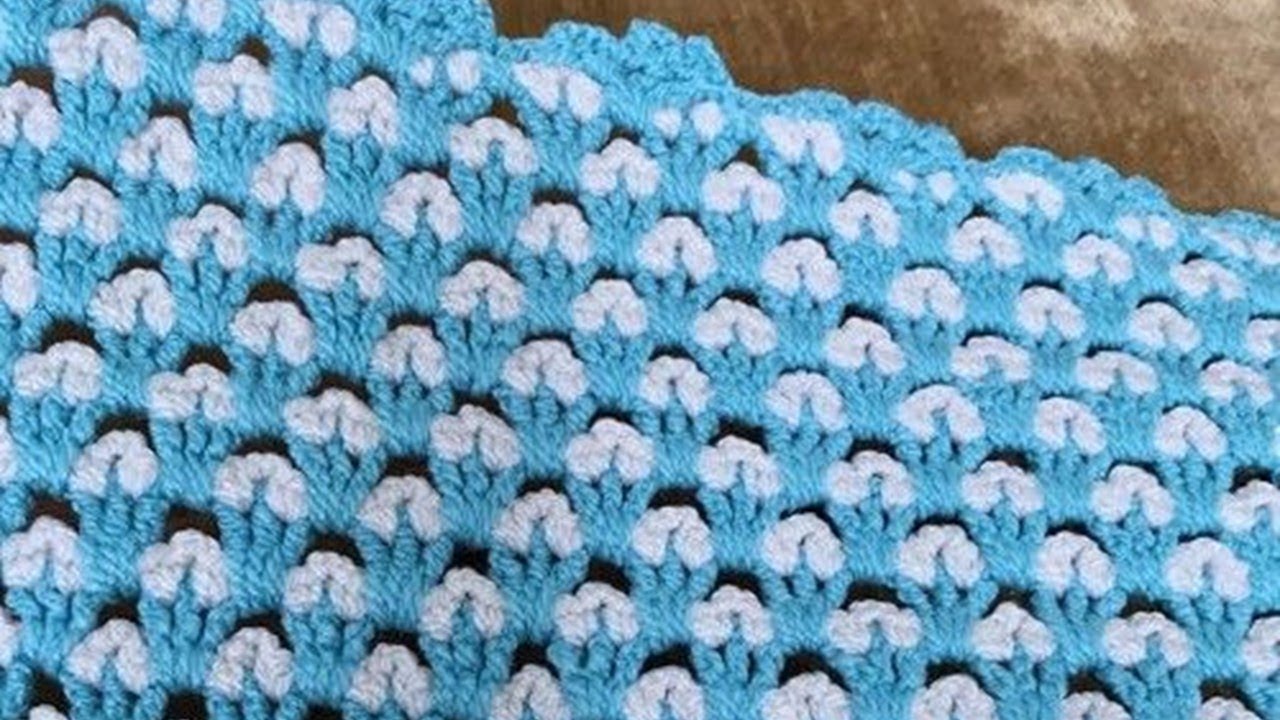 Easy Baby Blanket Crochet Pattern FREE - 2 color crochet blanket