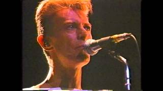David Bowie  I Can't Give Everything Away [unofficial video]