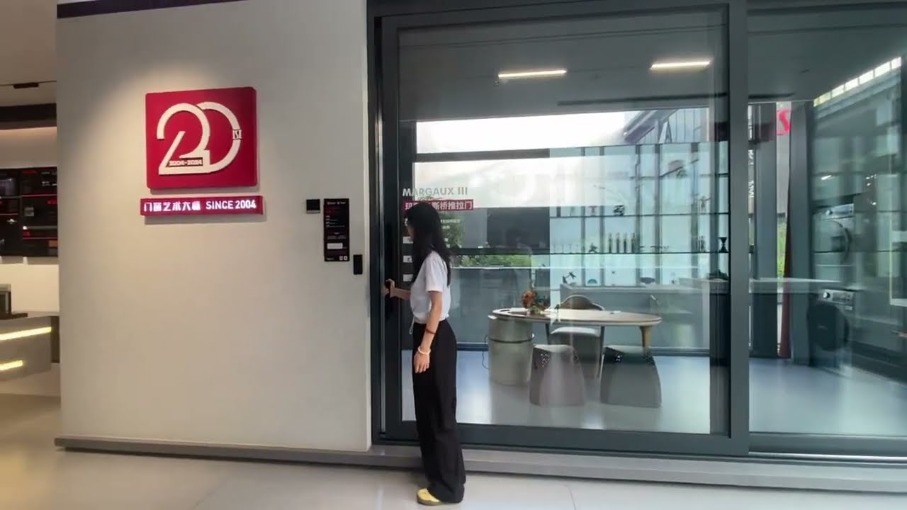 Margaux Ⅲ Sliding Door with Broken Bridge（motorized system）