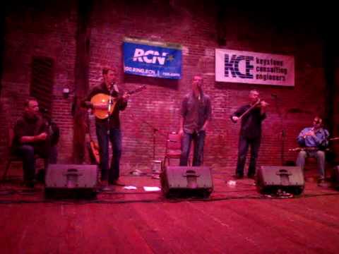 Bua Perform "Soldier, Soldier" at the Celtic Class...