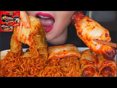 ASMR EATING KIMCHI WRAPPED NUCLEAR FIRE NOODLES + HOT DOG SAUSAGE | 咀嚼音 | 먹방