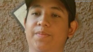 Cops: Teen boy stabs mom, brother with butcher knife