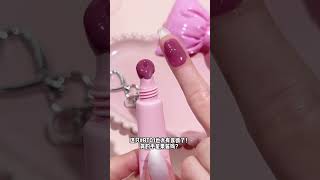 One Swipe And My Whole Look Screamsim Expensive.