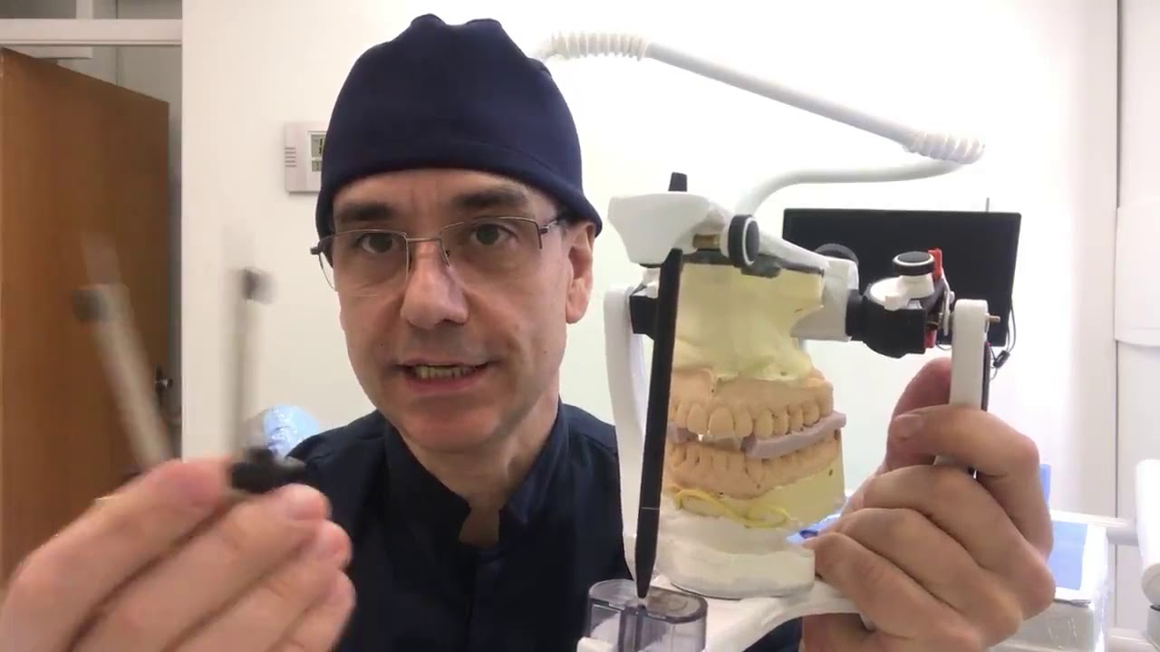 montagem em articulador , pino incisal, relação cêntrica, PFM, Gesso odontológico, odonto, prótese.