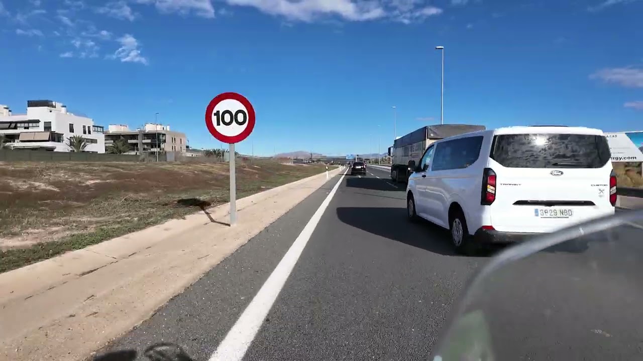 Vuelta al Mindo  Parte 2  - Autovía a Requena