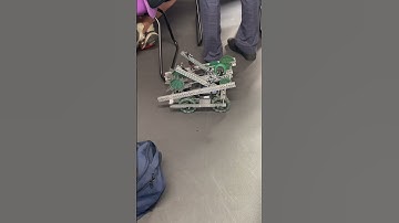 VEX Robotics #tech#trending#viral#youtubeshorts#ytshorts#roadto500#vex#overunder#robot#ashmakes
