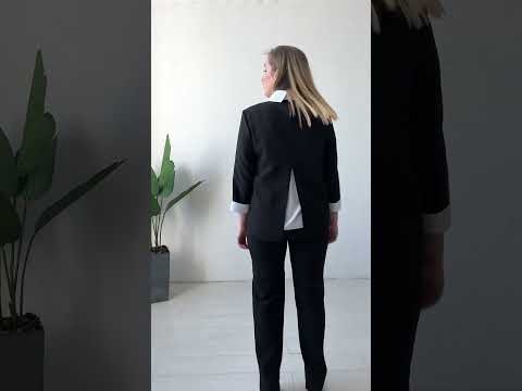 Цікавий діловий костюм-двійка жіночий з жакету та брюк, видео 1