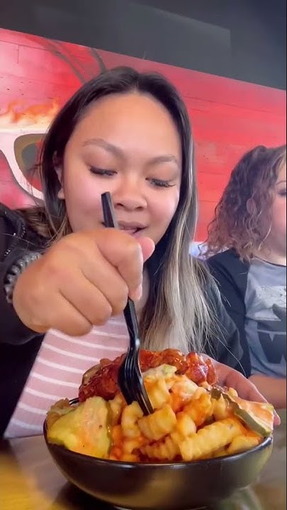 houston-s-hot-chicken-1-v-talia-0-how-many-chicken-tenders-do