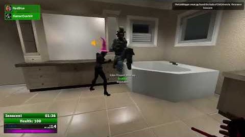 Gmod: [Moat TTT] This guy has an auto-hop client?!?!?!