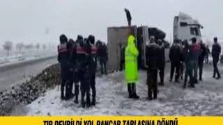 Tır Yan Yattı Kara Yolu Pancar Tarlasına Döndü