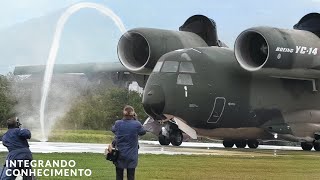 Enorme e poderoso, ele usava o efeito Coanda e o maior motor da época