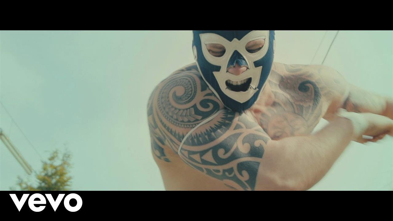 Watch Gasmac Gilmore - Fantastisch on YouTube Watch Gasmac Gilmore - Fantastisch on YouTube