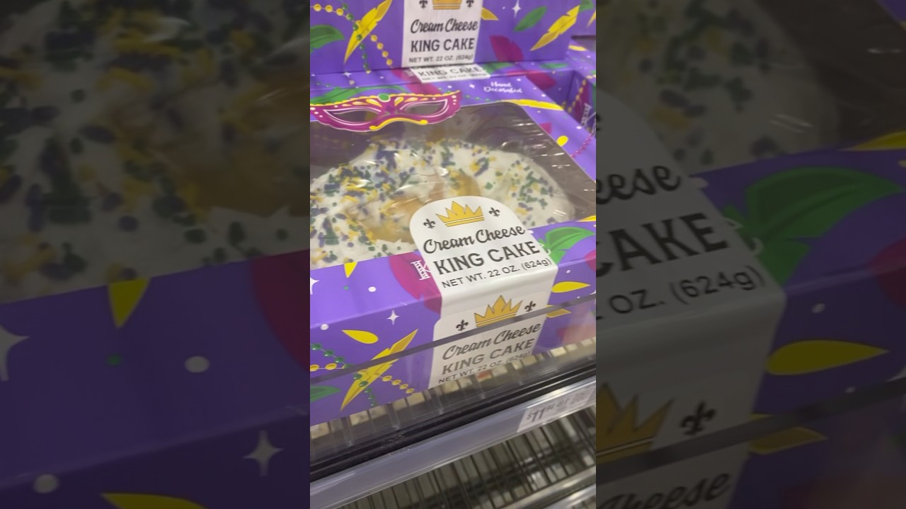 It’s OFFICIAL” Carnival Season 2025 has begun here in New Orleans. We can “FINIALLY” EAT King Cake🎉