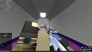 This is HOW to play METRO in Phantom Forces! 120-7 in under 9 minutes...