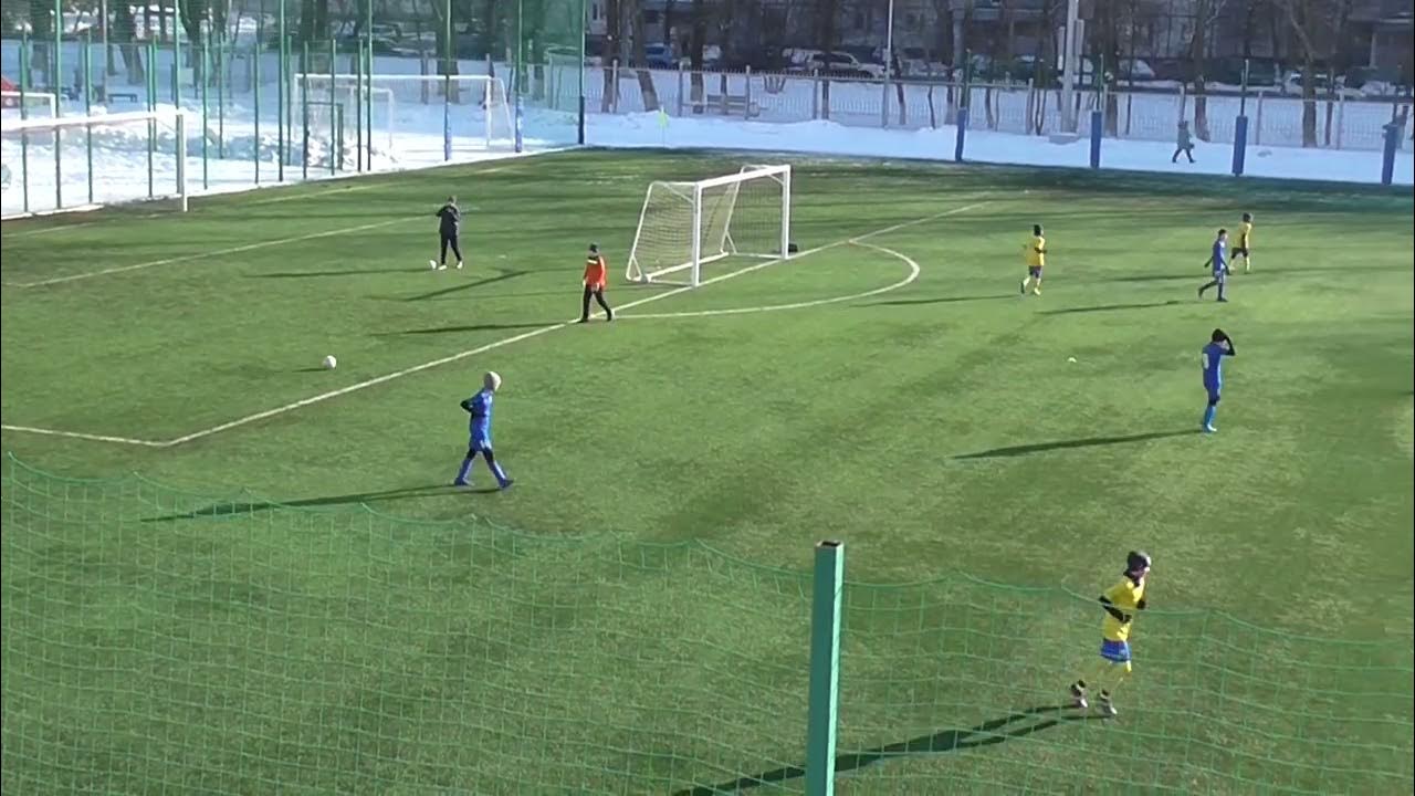 фк 2022. гольф зимний чемпионат. зимний футбол. зимнее первенство москвы. футбол зимой.