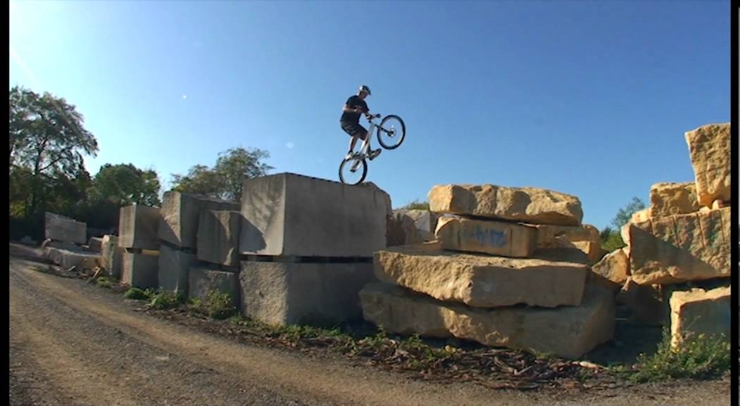 Quarry Riding Chris Walford - Quick Quarry Ride - YouTube