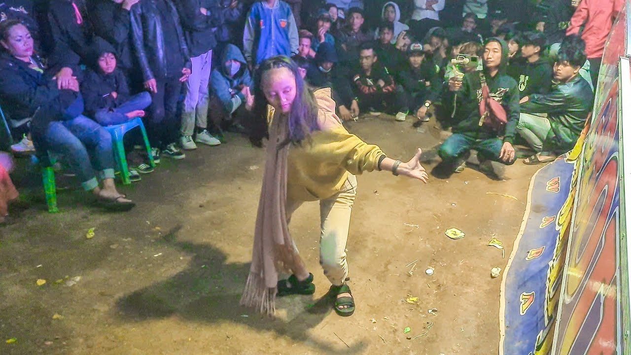 AKSI MENCUG SICANTIK MOJANG BANDUNG BIKIN GAGAL FOKUS!!! Joged Jaipong PRMMJ - Namin Group