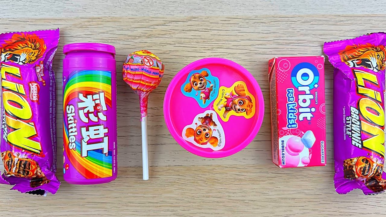 Satisfying ASMR video lollipop candy and chocolate yummy candy unboxing video
