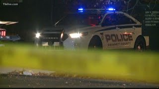 Police: Teen killed after robbery victim opens fire