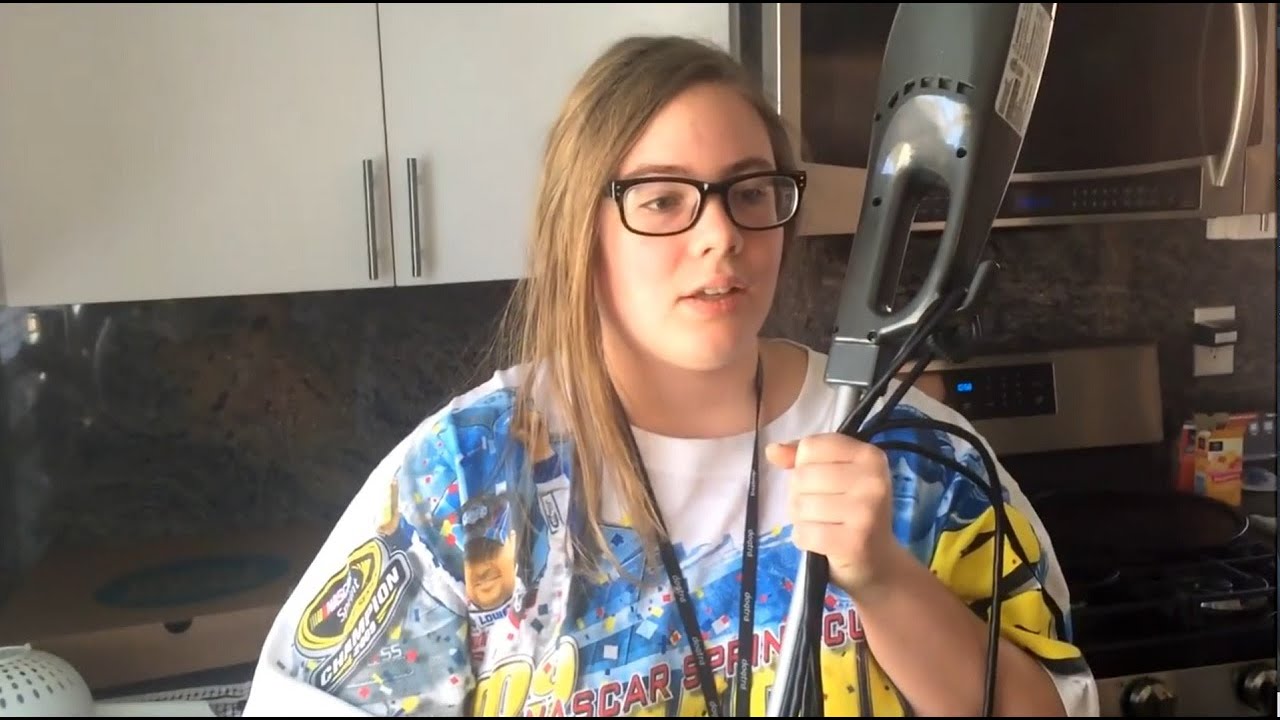 GIRL CALLS BOYFRIEND!