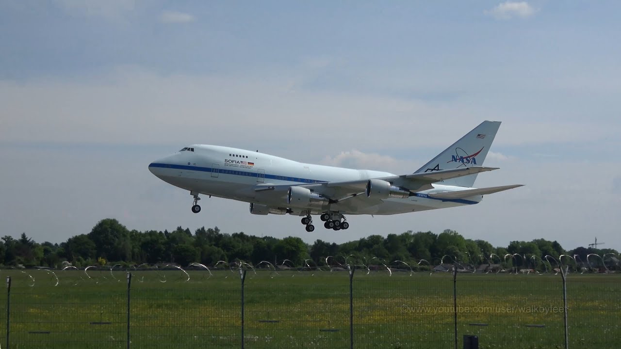 NASA Sofia Boeing 747SP landing @ Hamburg Airport