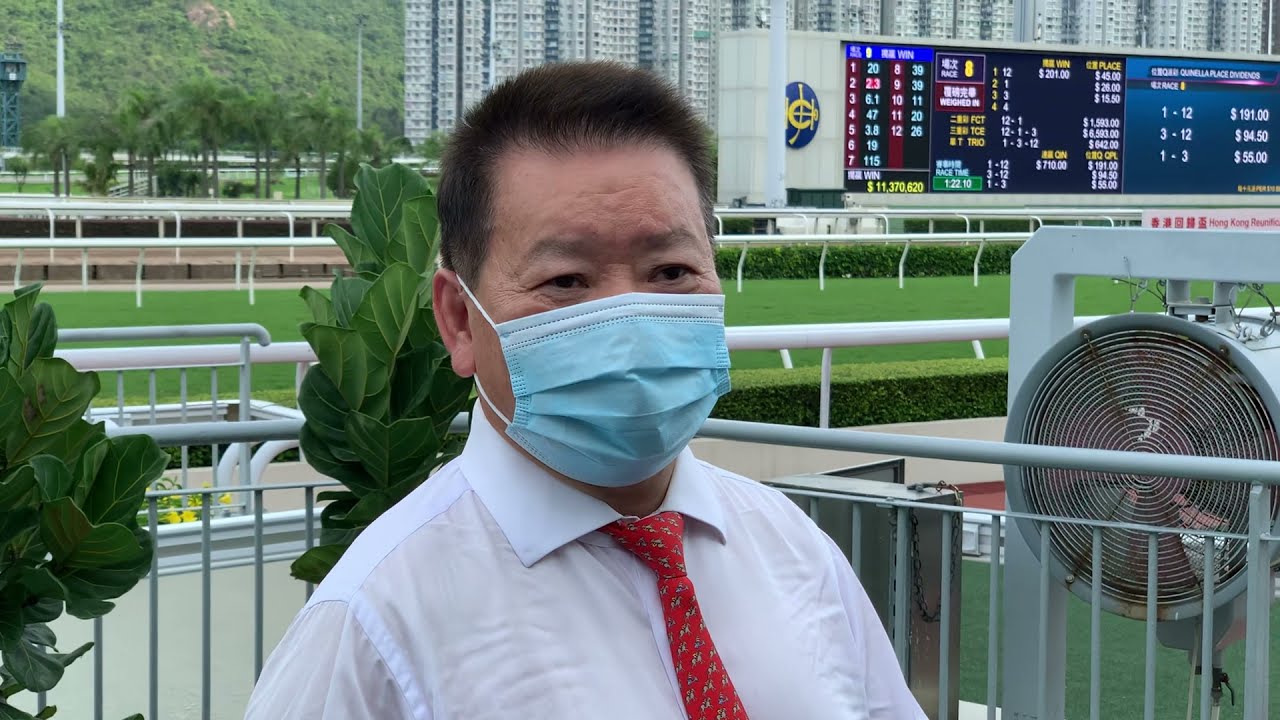 歡樂小子 勝出後練馬師文家良訪問 Youtube