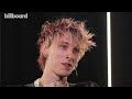 Capture de la vidéo Machine Gun Kelly Teases Headlining Tour, Performing At The Bbmas & More | Billboard Musiccon 2022