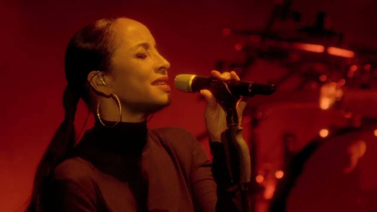 Sade - In Another Time - Bring Me Home Live 2011 (Audio 5.1) - YouTube