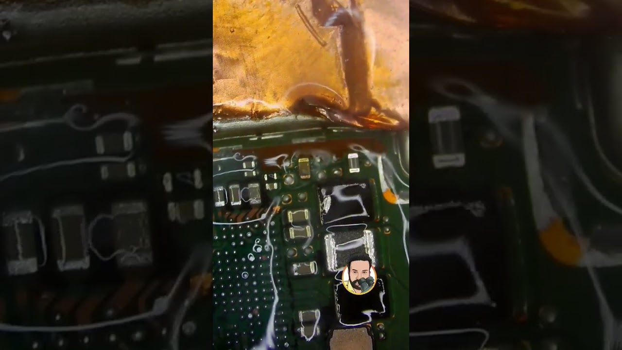 mobile capacitor short 