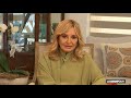 Capture de la vidéo مصاحبه گوگوش با شبکه سی ان ان با زیر نوس فارسی (کامل) Gogoosh's Interview With Cnn