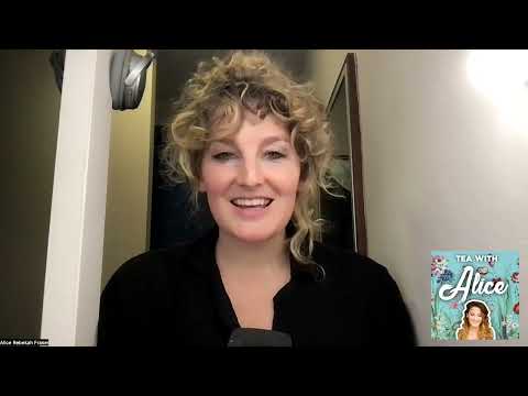 Tea With Alice S3 E3 - Michelle Brasier - Spaces To LiveCast